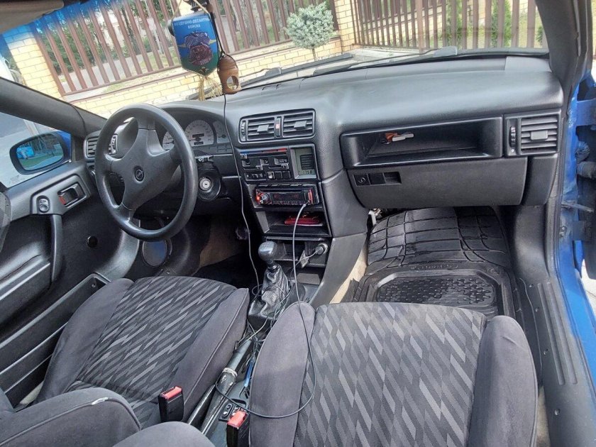 Субару Джасти 1990