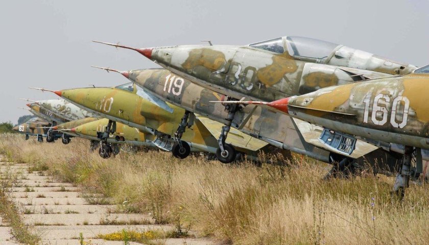 Списанные истребители