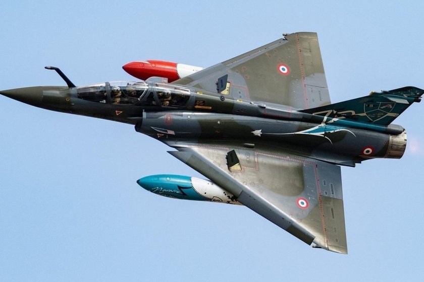 Dassault breguet mirage 2000