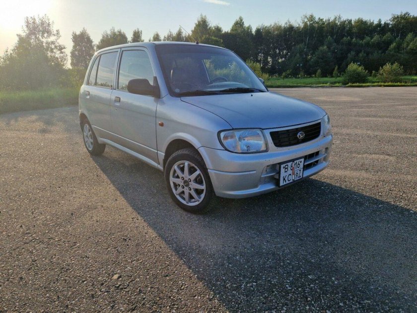 Дайхатсу Куоре 2001