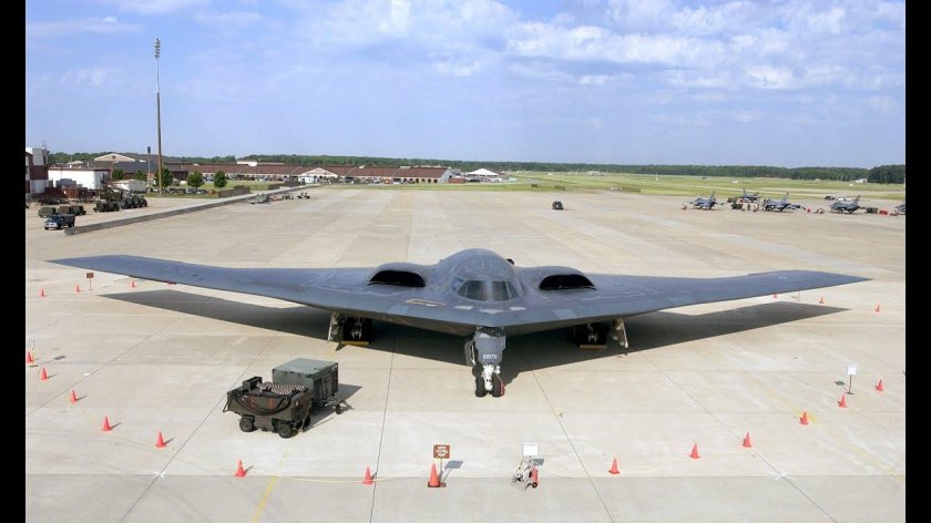 B-2 Spirit: стелс-бомбардировщик