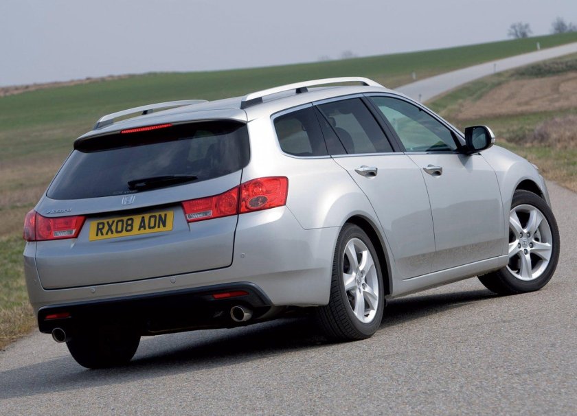 Honda Accord универсал 2008