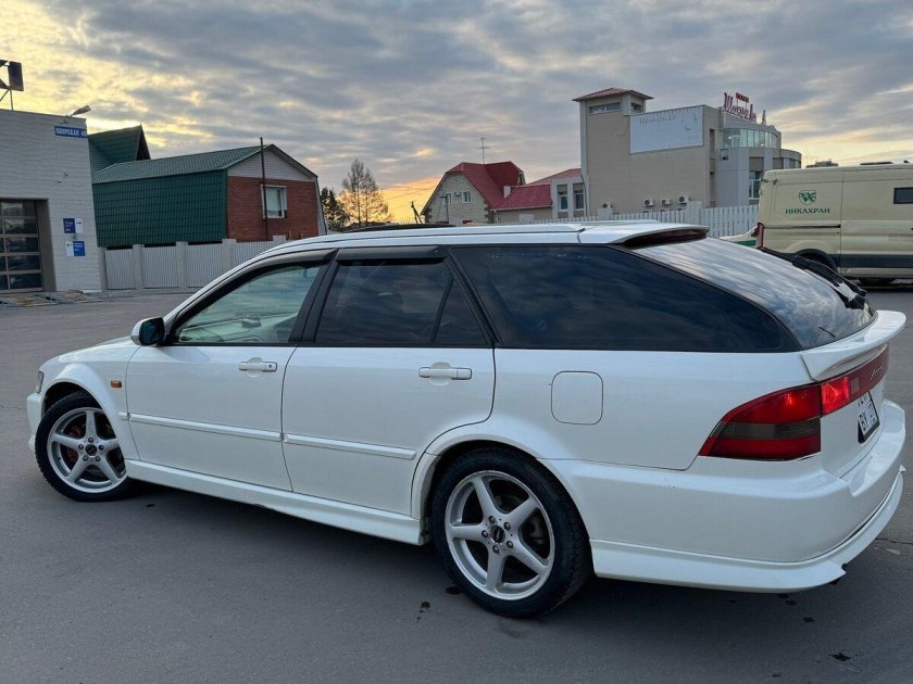 Хонда аккорд 6 универсал