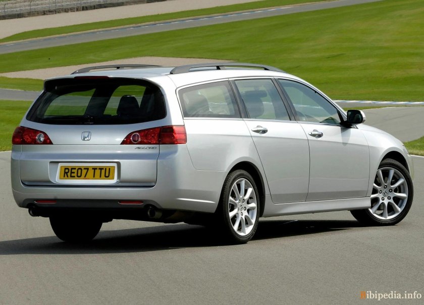 Honda Accord 7 универсал