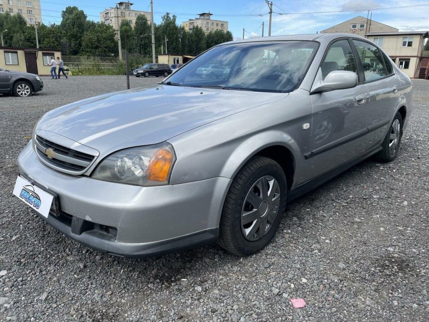 Chevrolet Evanda 2000-2006