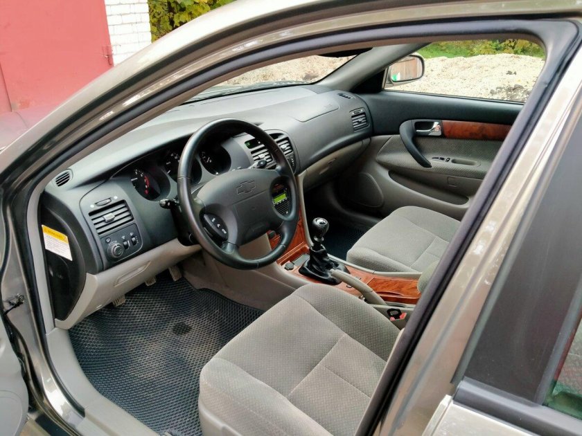 Chevrolet Evanda 2.0