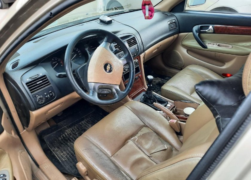 Daewoo Magnus 2000 салон