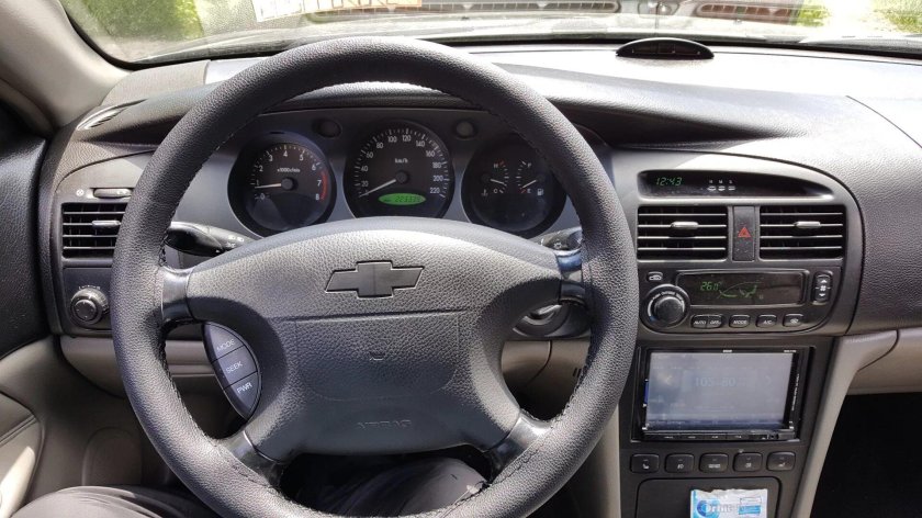 Шевроле Эванда руль