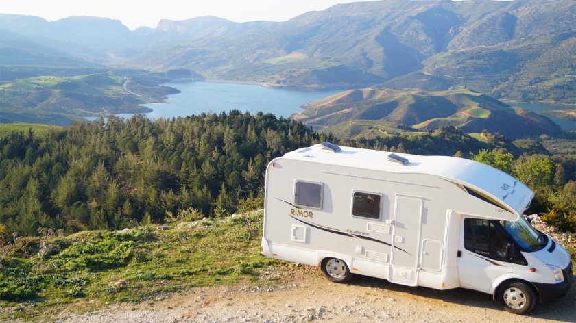 Додж Караван автодом