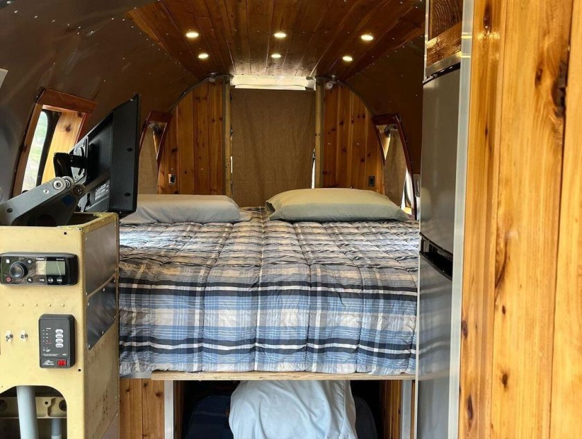 Автодом с вертолетом