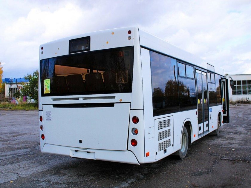 Автобус маз 206086