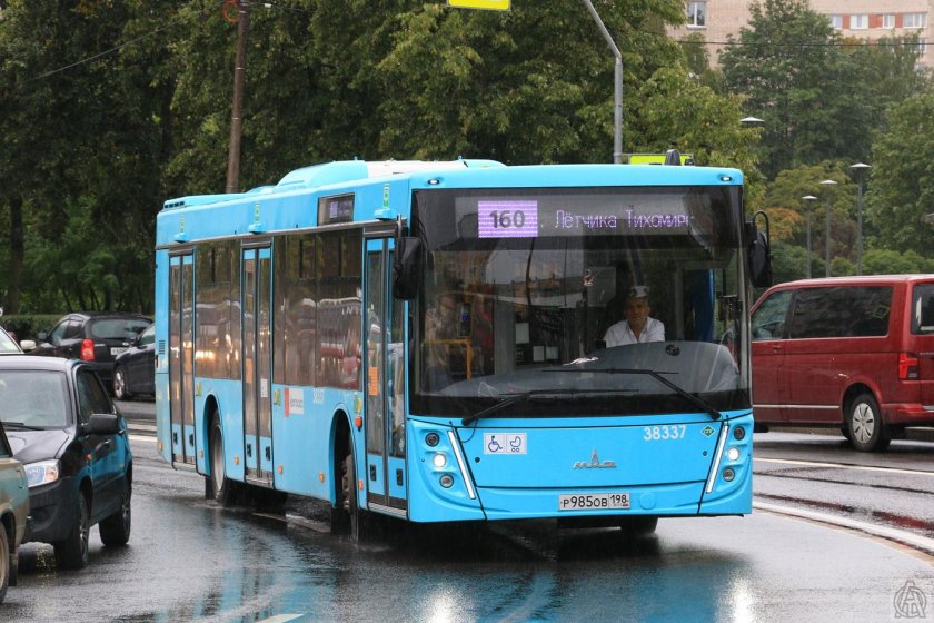 МАЗ-203 автобус