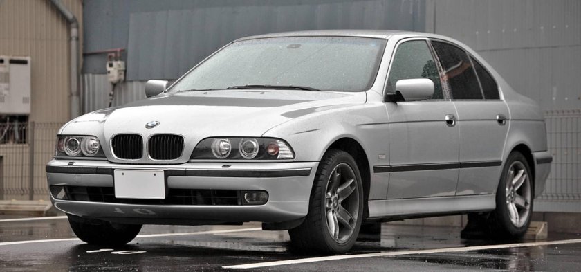 BMW 5 e39 2002