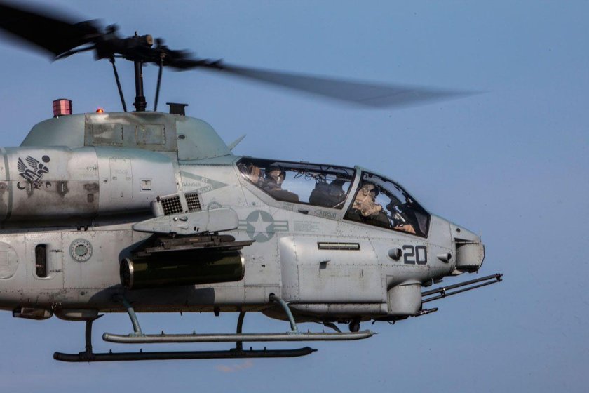 Ah-1w super Cobra