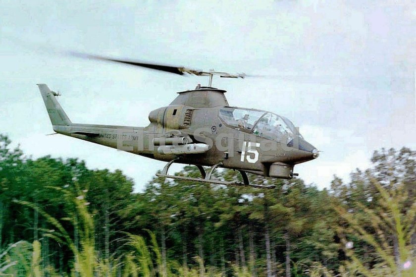 Ah-1g huey cobra