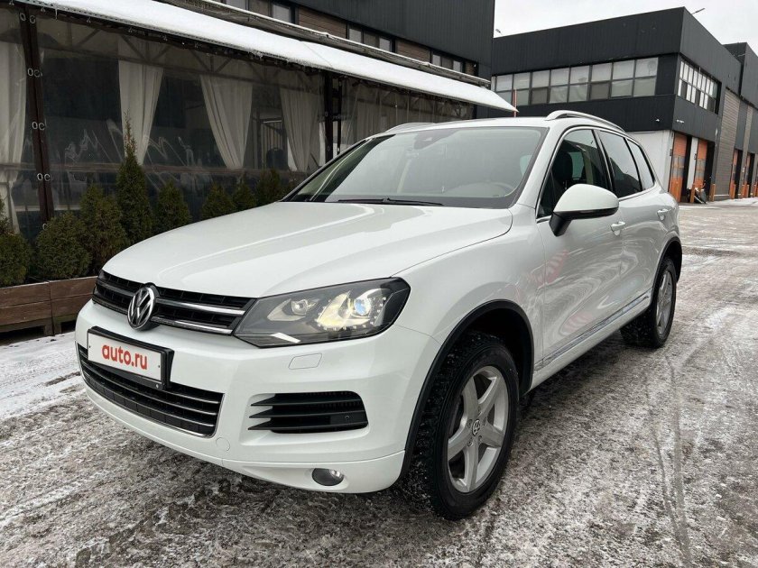 Volkswagen touareg 2014 белый