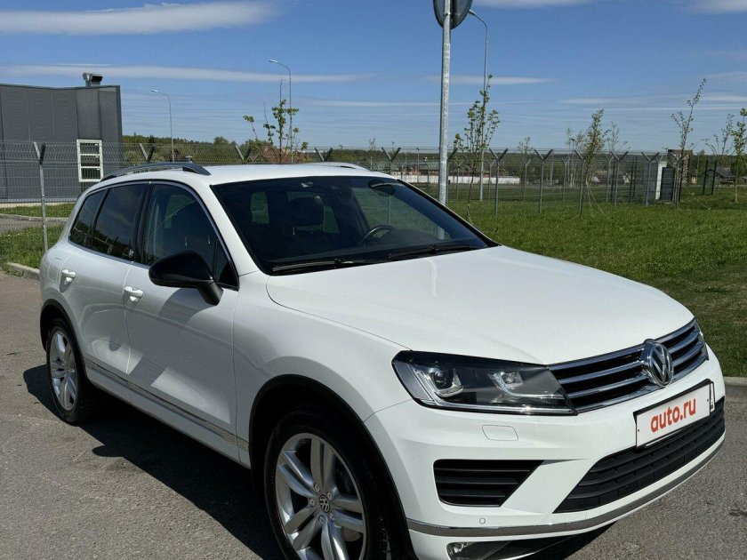 Фольксваген туарег 2017 белый