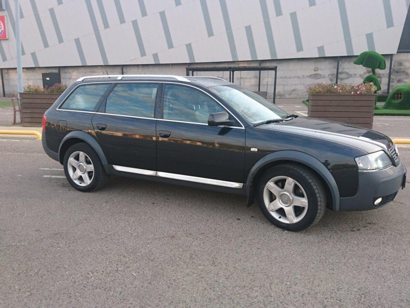 Audi allroad c 5