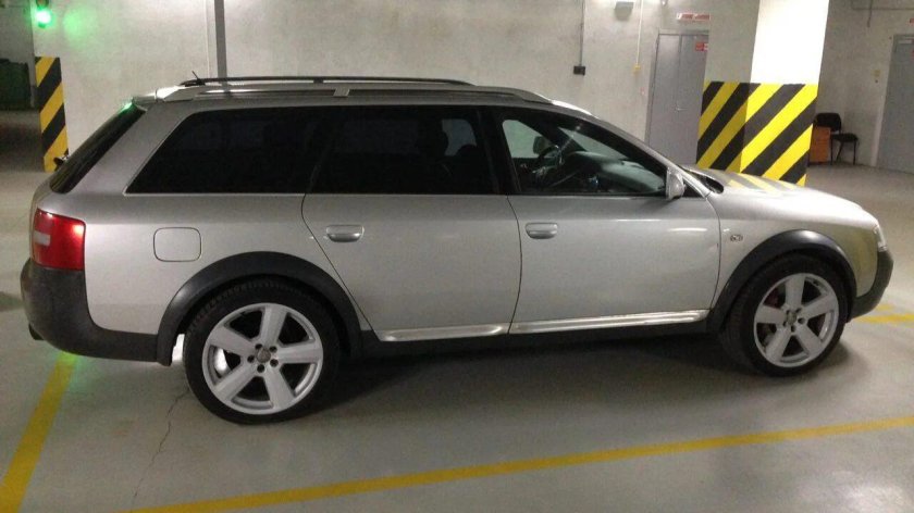 Audi Allroad 2004