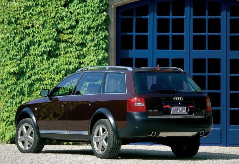 Ауди Олроуд кватро 2004