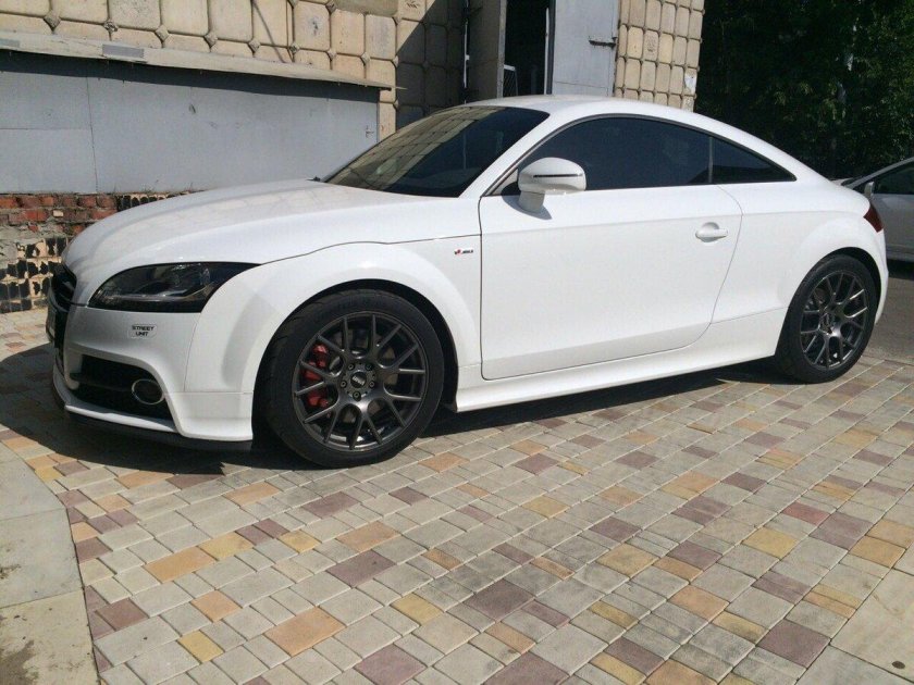 Audi TT Coupe 2012