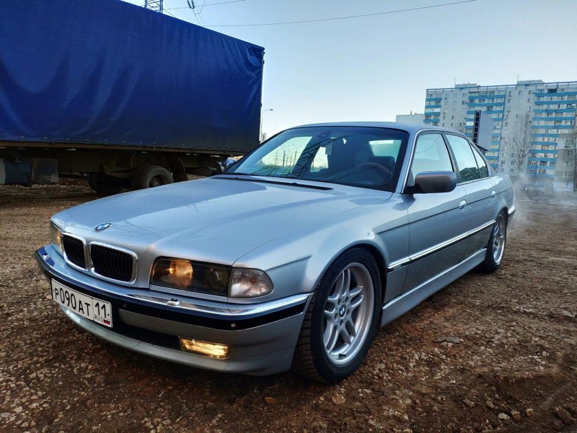 BMW e38