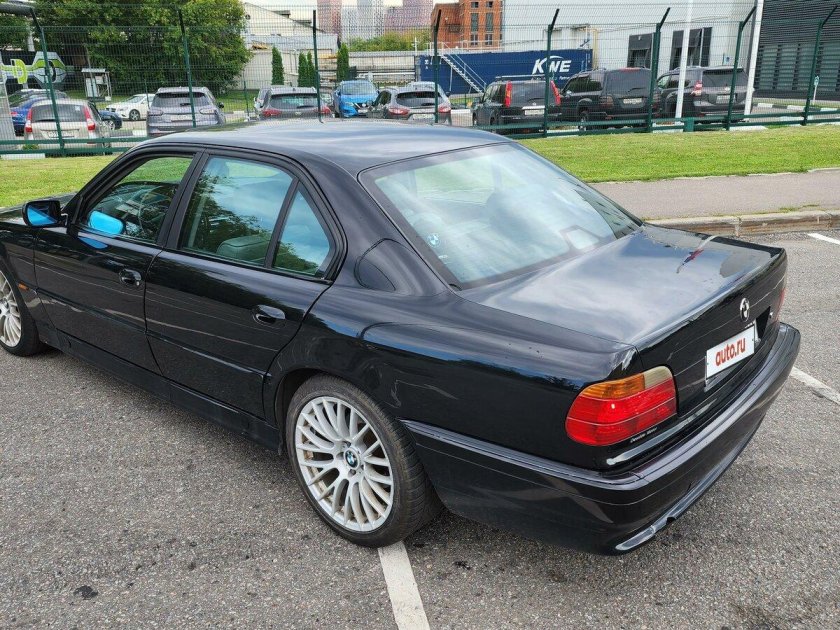 BMW 7 1995