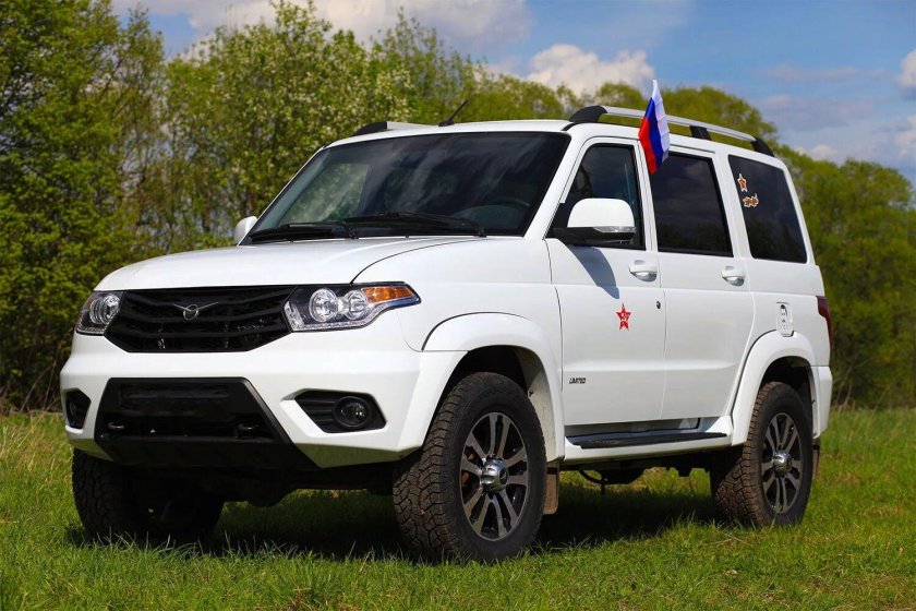 УАЗ Патриот 2015