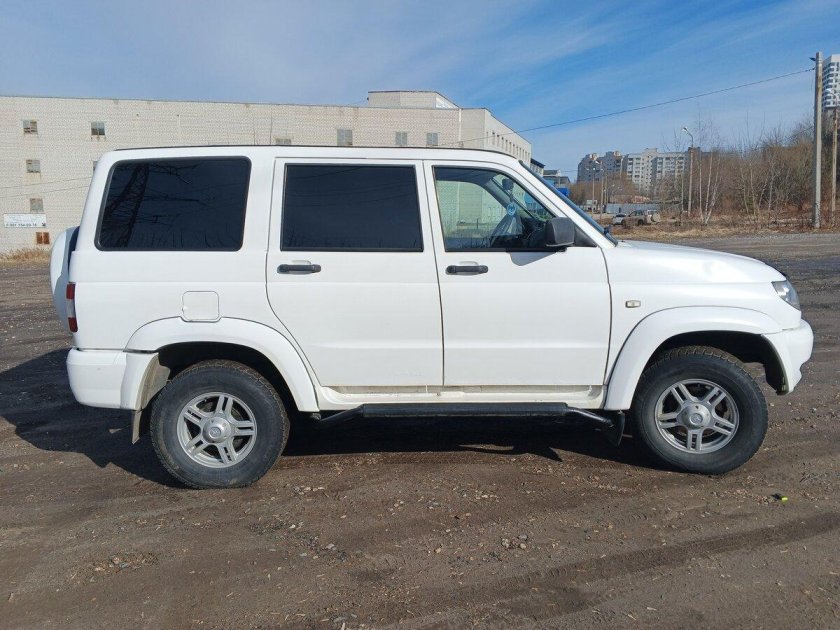 Уаз патриот 2012 года
