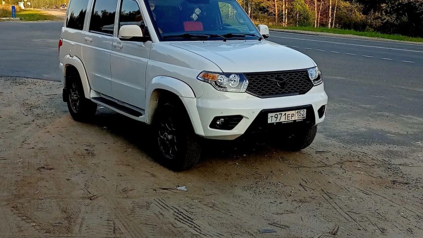 УАЗ Патриот 2024 белый