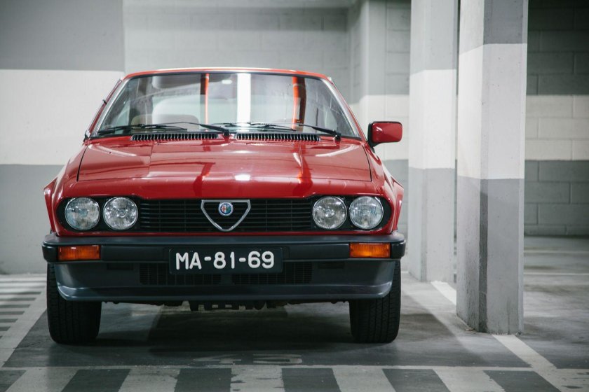 Alfa Romeo 2000 GTV