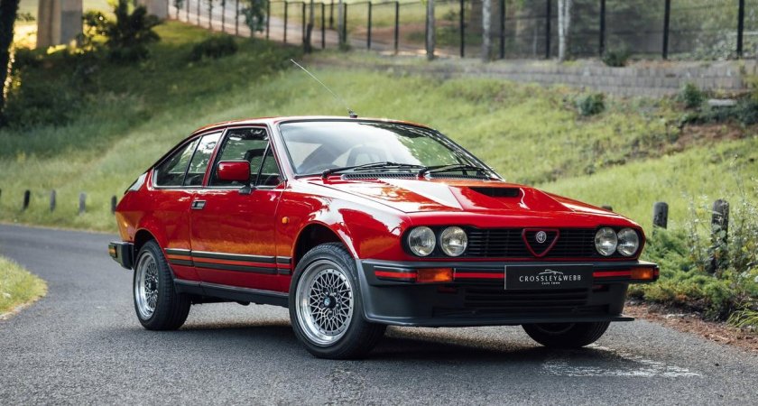 Alfa romeo gtv6 1986