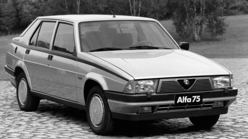 Alfa Romeo 75 1985