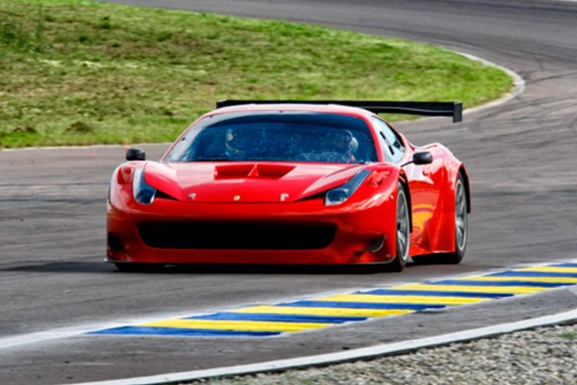 Феррари 458 писта