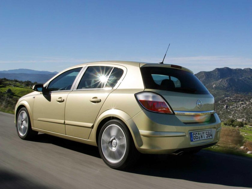 Opel Astra h 2006 хэтчбек