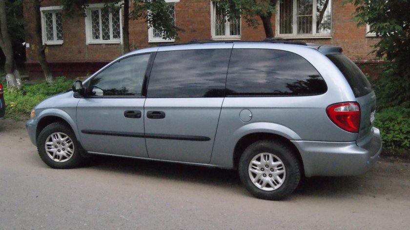 Додж Караван 4