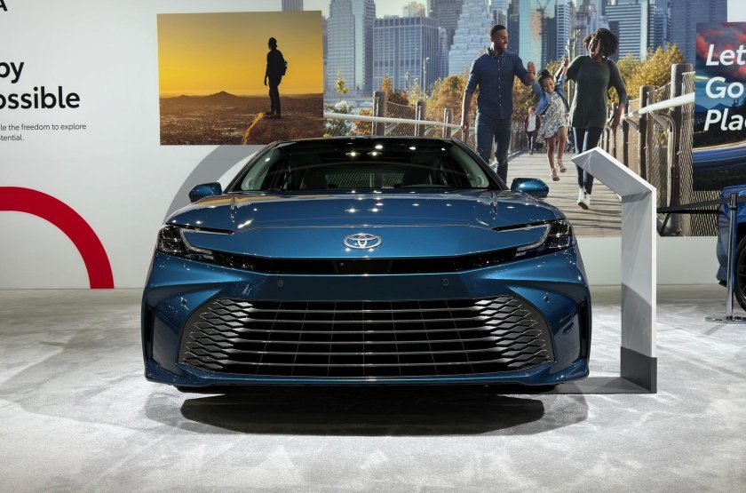 Toyota camry 2025