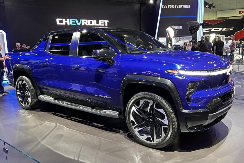 Chevrolet silverado ev