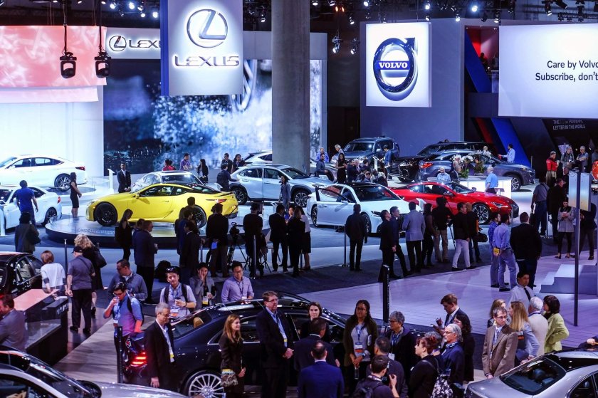 Автосалон в Лос-Анджелесе