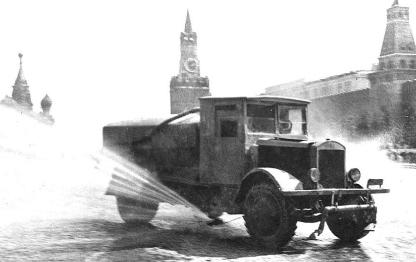 ЗИЛ 164 поливалка