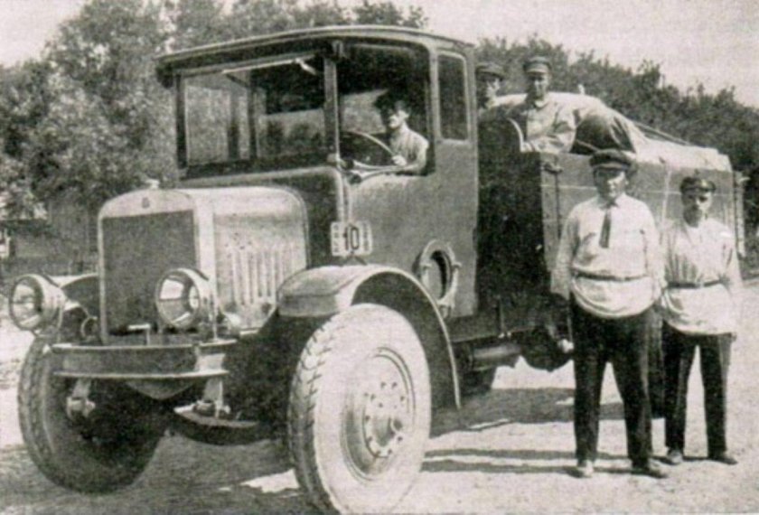 АМО-Ф-15 грузовой автомобиль