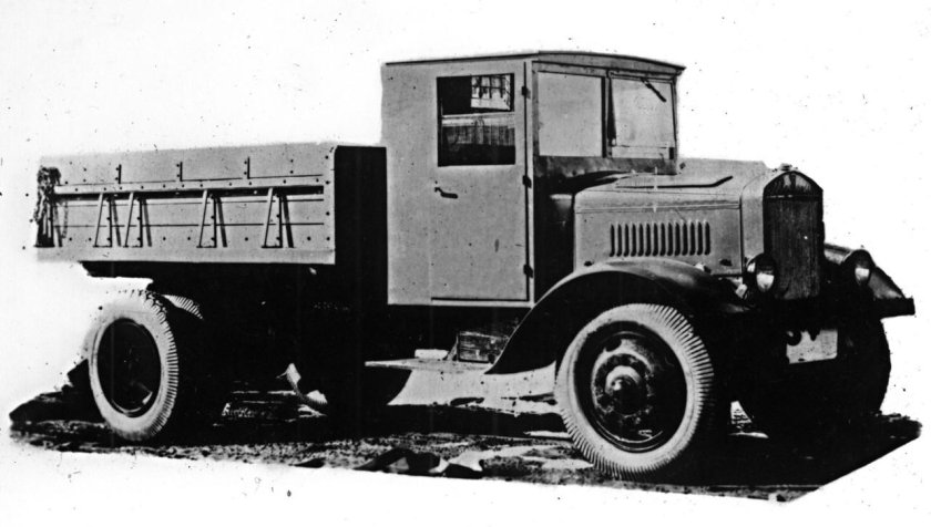 GMC-803 грузовик