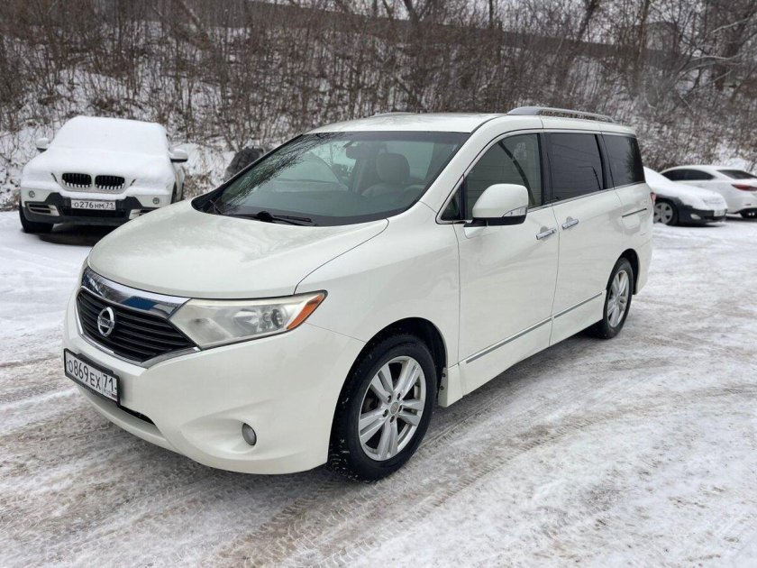 Nissan quest 2011