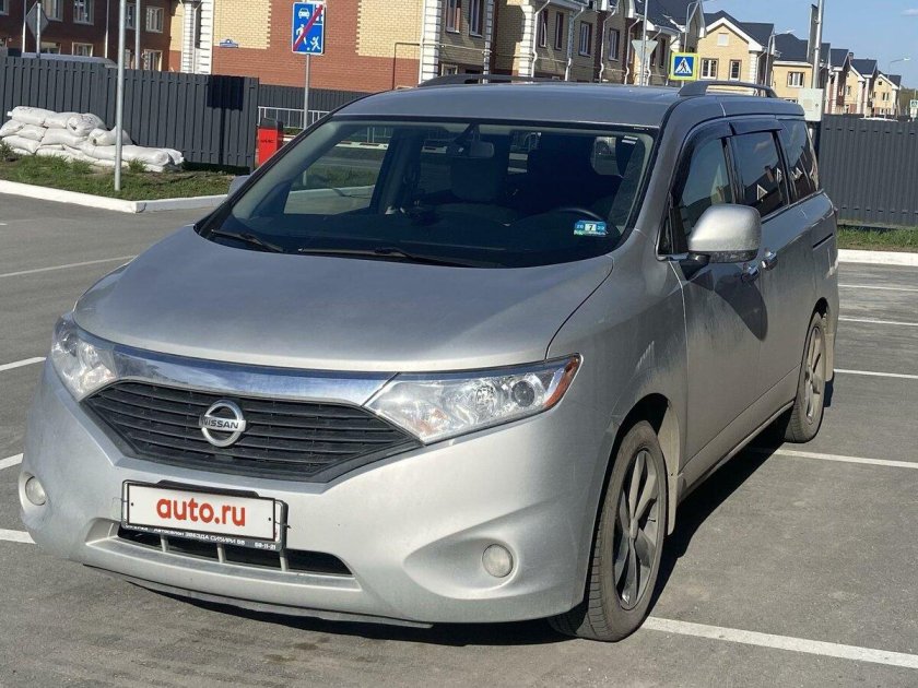 Nissan quest 2017