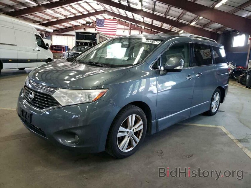 Nissan Quest 4