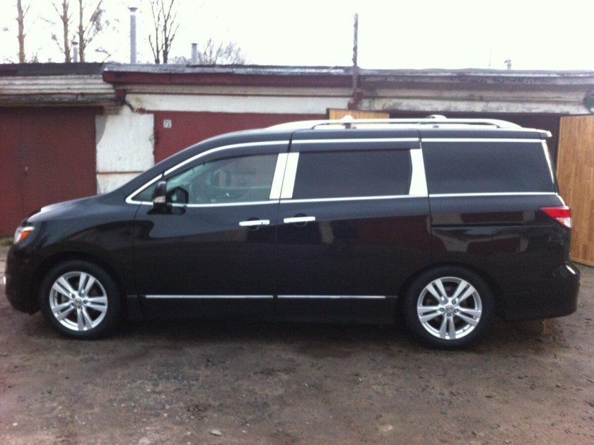 Nissan Quest 2011