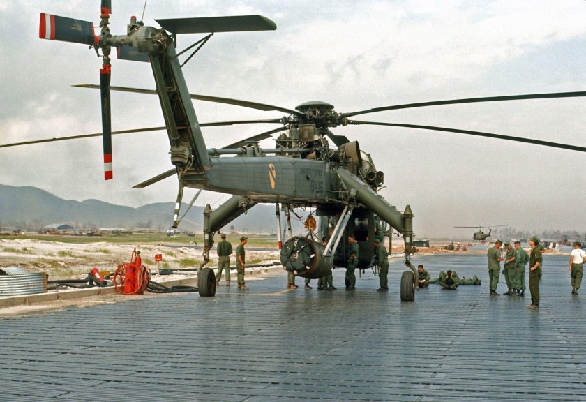 Вертолет Сикорского во Вьетнаме