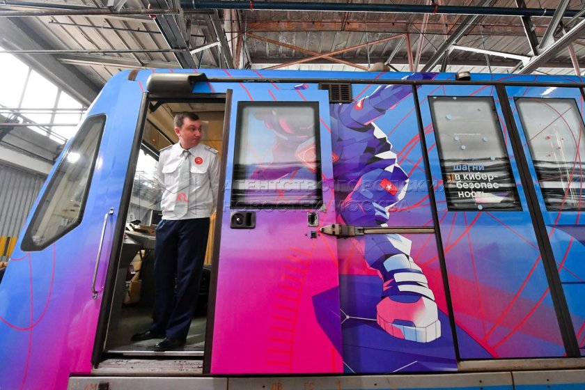 Поезда московского метрополитена