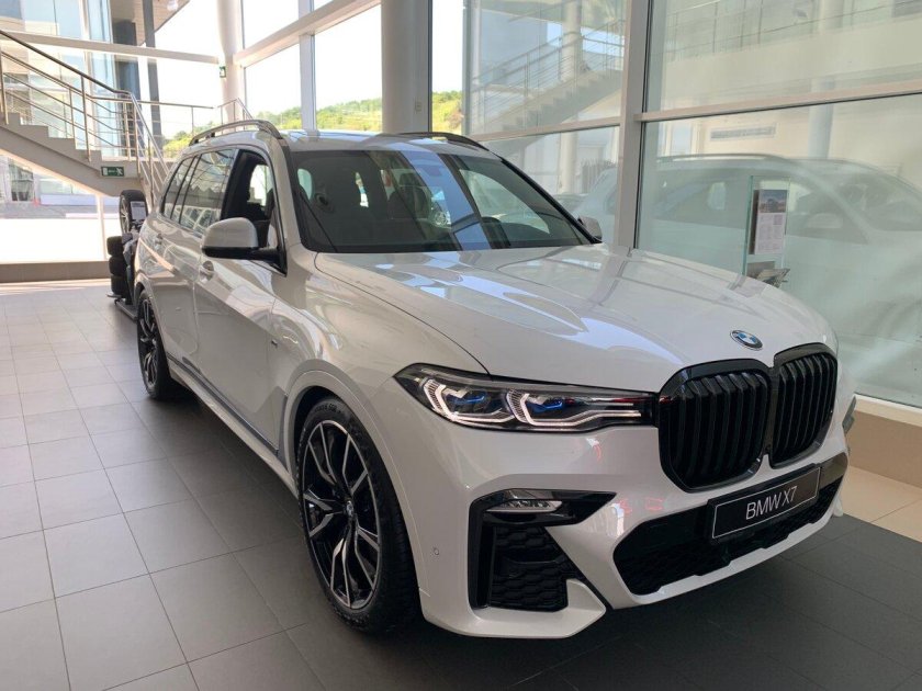 BMW x7 v50i