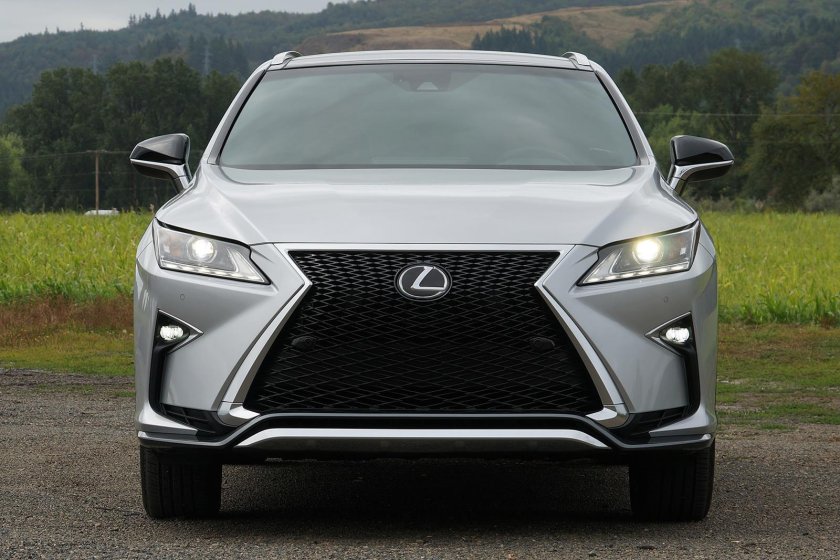 Лексус РХ 2016